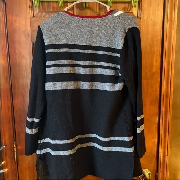 Ann Klein Sweater - Picture 7 of 7